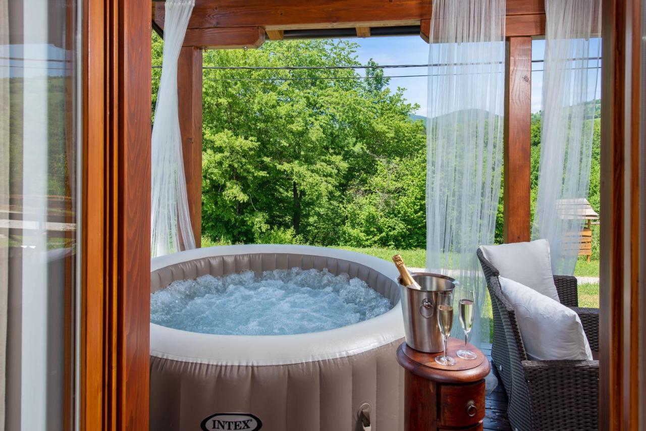 B&B Plitvice Lakes Villa Irene Seliste Dreznicko Eksteriør billede