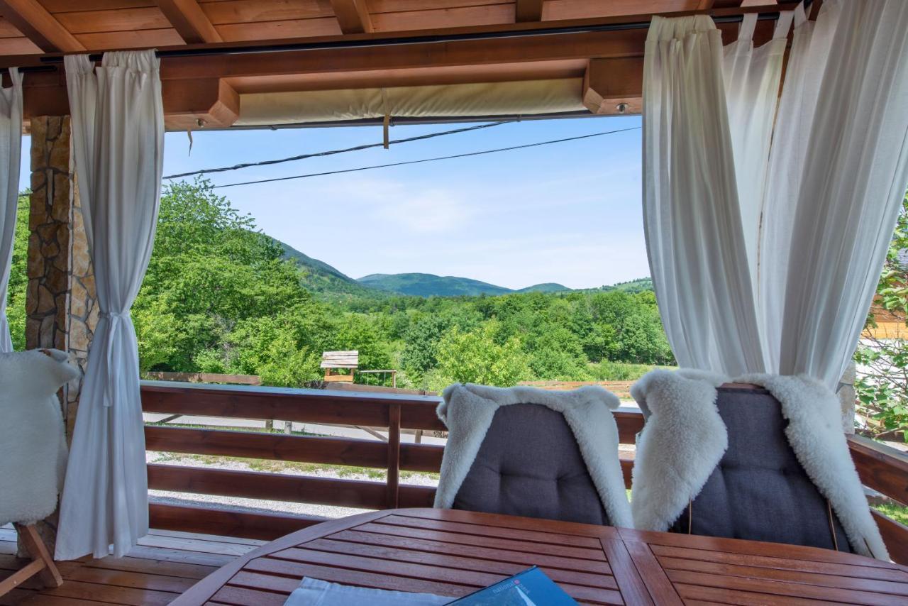 B&B Plitvice Lakes Villa Irene Seliste Dreznicko Eksteriør billede